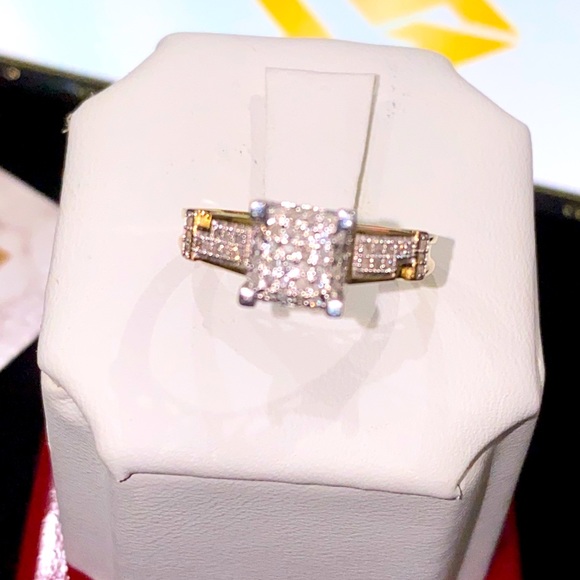 10k solid gold real diamond engagement bridal ring Free appraisal NOT PLATED wow - Picture 1 of 6